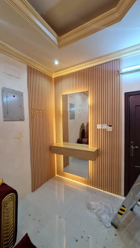 ديكورات مرايا وشاشات في جدة